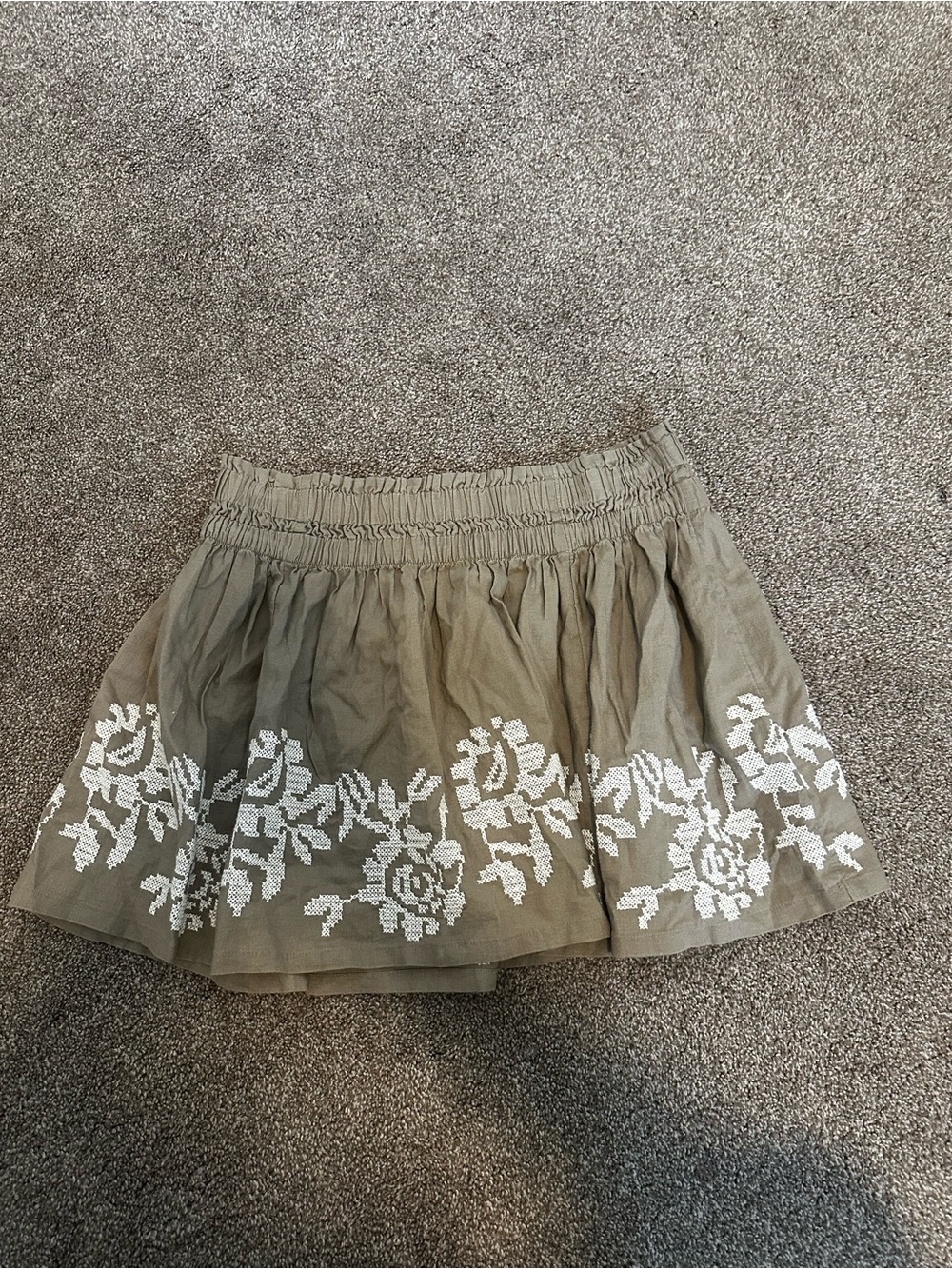 NWT Women’s Tan Embroidered A-Line Skirt